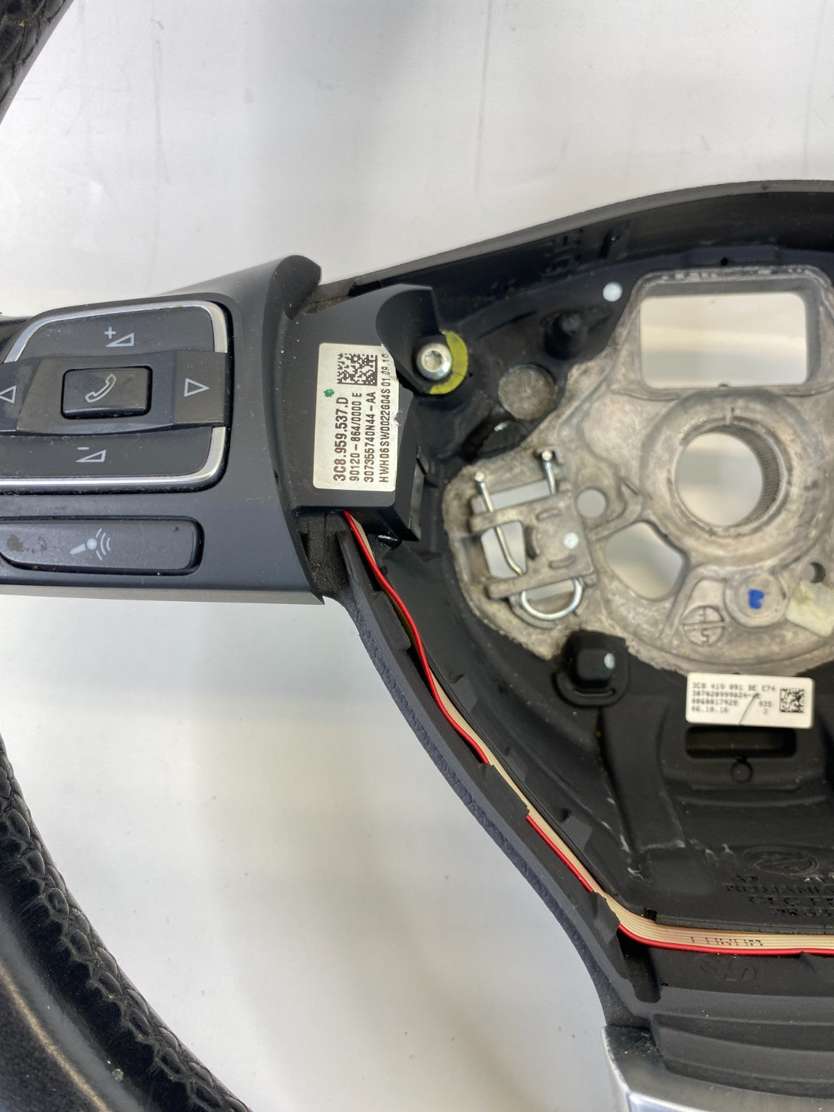 2009-2017 Volkswagen CC Steering Wheel w/ Control Switch 3C8-959-537