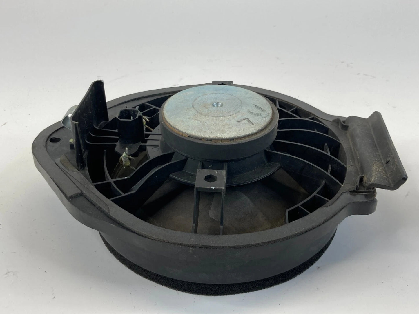 2011-2016 CHEVROLET CRUZE REAR LEFT SIDE DOOR SOUND SYSTEM SPEAKER ASSY