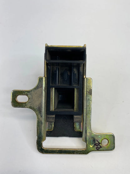 99-04 HONDA ODYSSEY REAR RIGHT SIDE SLIDING DOOR LOCK BUTTON SWITCH RR RH OEM