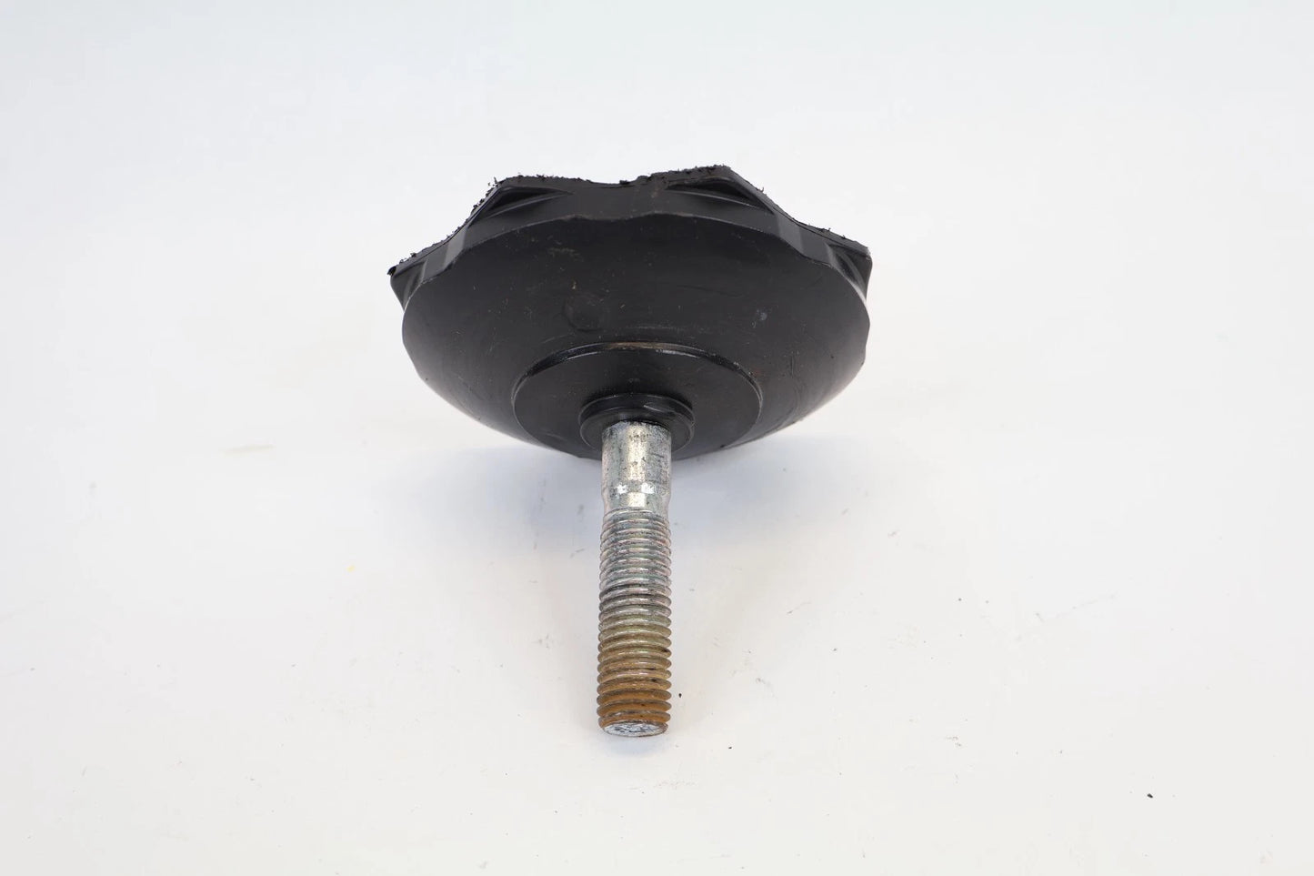 2011-2022 GRAND CHEROKEE SPARE TIRE WHEEL HOLD DOWN BOLT RETAINER 68082978AA OEM