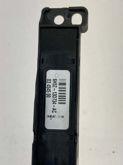 2008-2012 LAND ROVER LR2 FR CENTER DASH HAZARD DOOR LOCK SWITCH OEM 6H5213D734AC