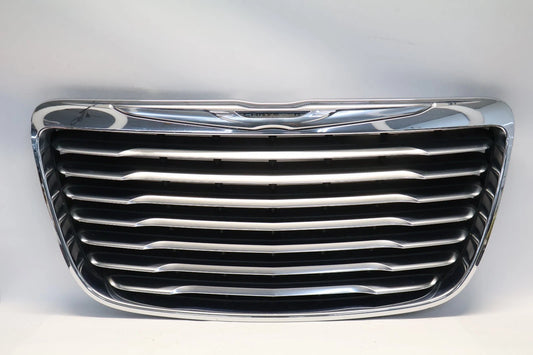 2011-2014 CHRYSLER 300 FRONT BUMPER UPPER GRILLE GRILL CHROME OEM FACTORY