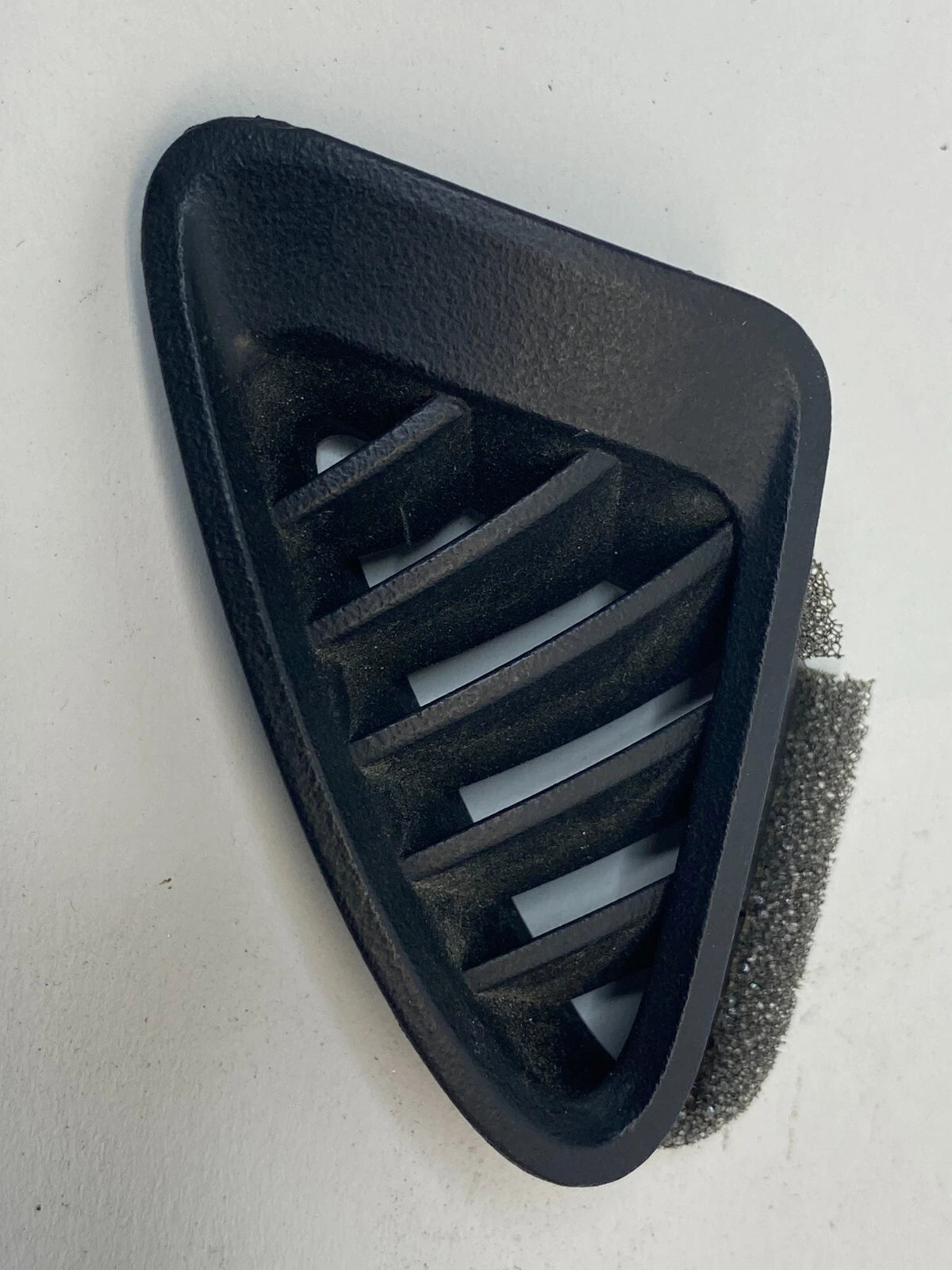 2012-2020 CHEVROLET SONIC DASH UPPER RIGHT A/C AIR VENT DEFOGGER OUTLET GRILLE
