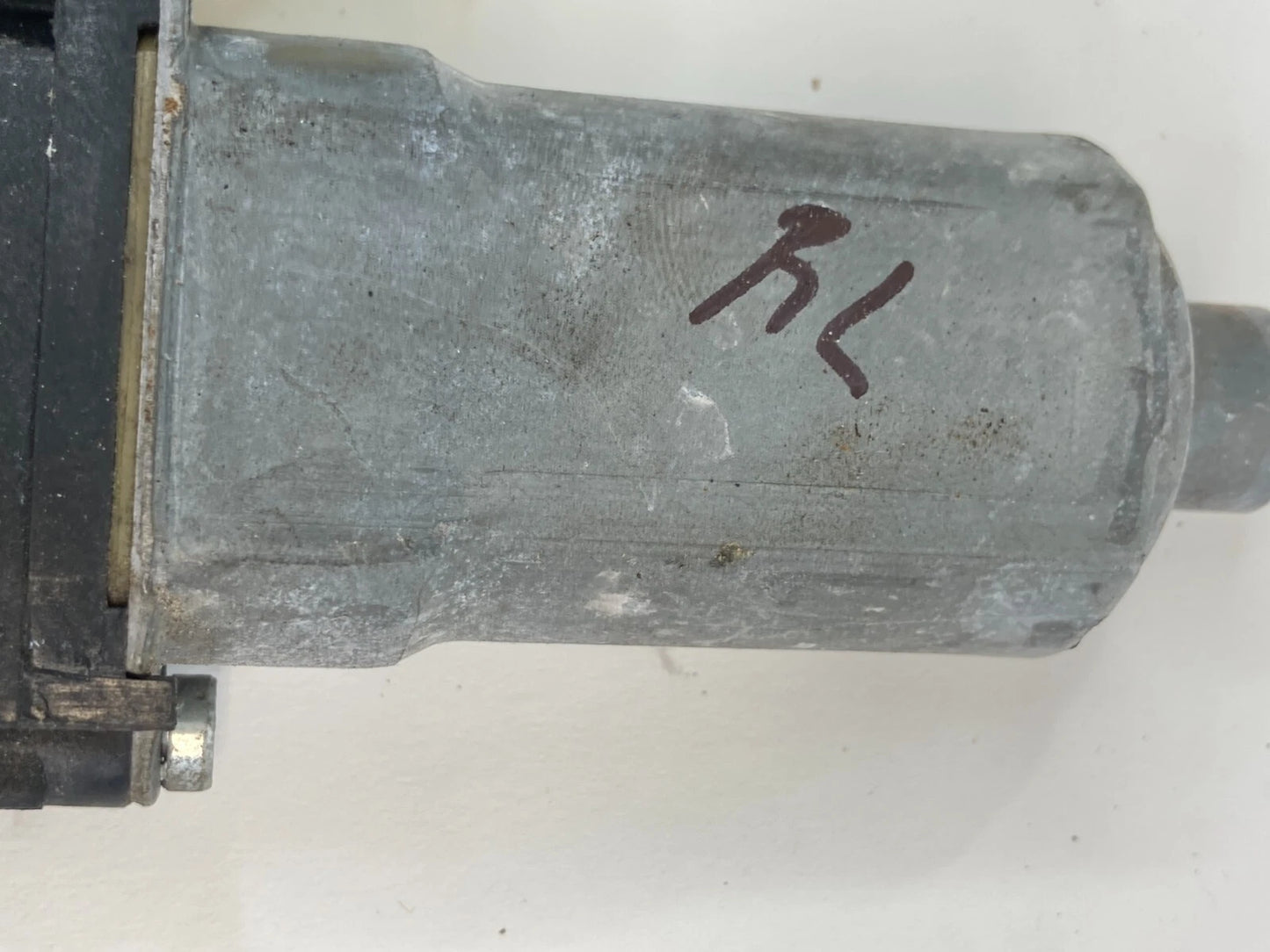 2006-2011 HYUNDAI ACCENT SEDAN REAR LEFT SIDE DOOR POWER WINDOW MOTOR OEM
