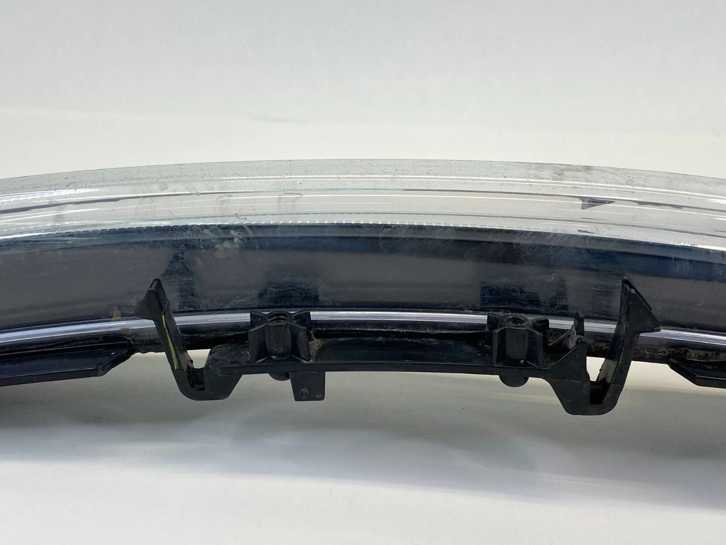 2010-2019 FORD TAURUS FRONT LEFT DRIVER TURN SIGNAL LIGHT AG13-13B221-AB OEM