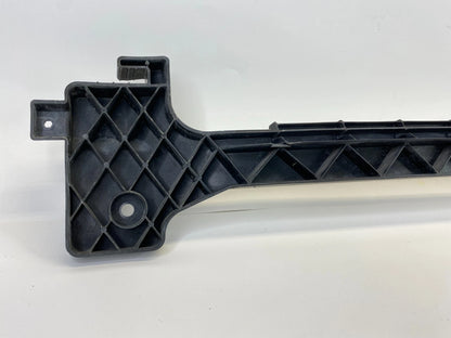 2003-2007 SAAB 9-3 CONVERTIBLE REAR CENTER BUMPER COVER BRACKET HOLDER 12830169