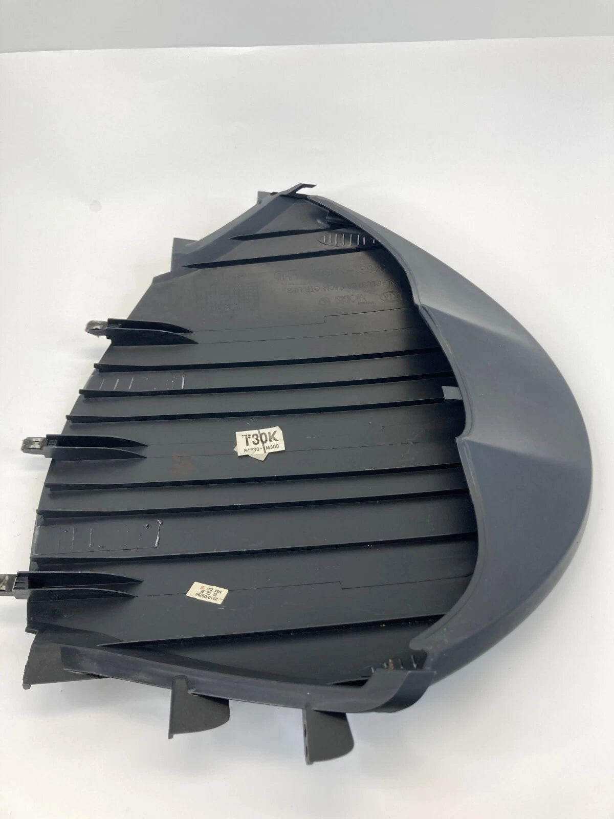 2010-2013 KIA FORTE UPPER SPEEDOMETER CLUSTER DASH BEZEL COVER PANEL 84831-1M300
