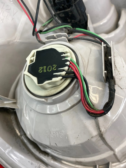 2010-2015 CHEVROLET EQUINOX RIGHT PASSENGER TAIL LIGHT TAILLIGHT LAMP P7894 OEM