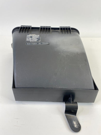 2006 Mercedes-Benz CLS500 Air Intake Duct Filter Box Housing Cover 211-817-25-20