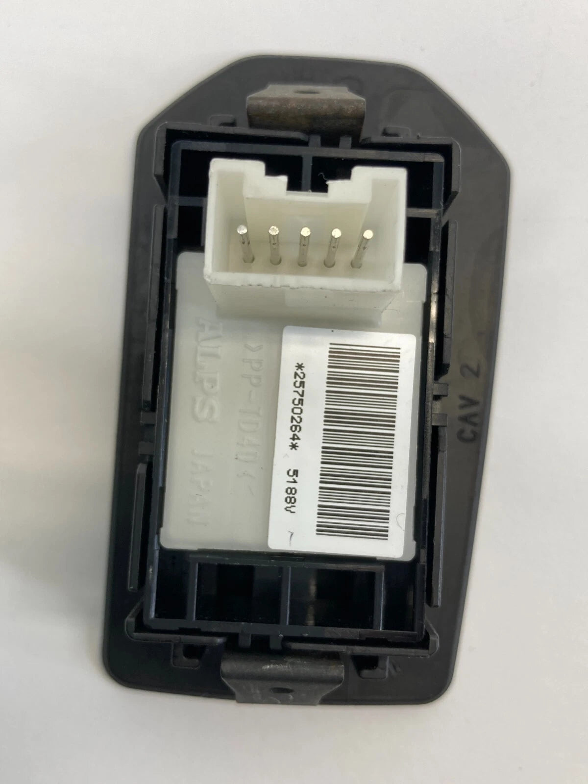 2003-2007 CADILLAC CTS REAR LEFT BACK DOOR POWER WINDOW CONTROL SWITCH 25750264