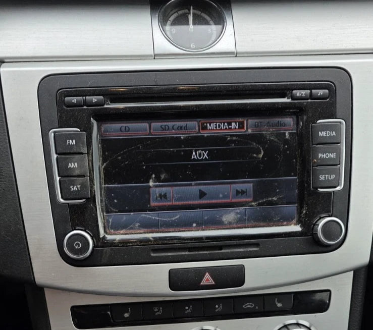 2009-2015 VW VOLKSWAGEN CC AM/FM RADIO STEREO CD PLAYER MEDIA SCREEN DISPLAY OEM