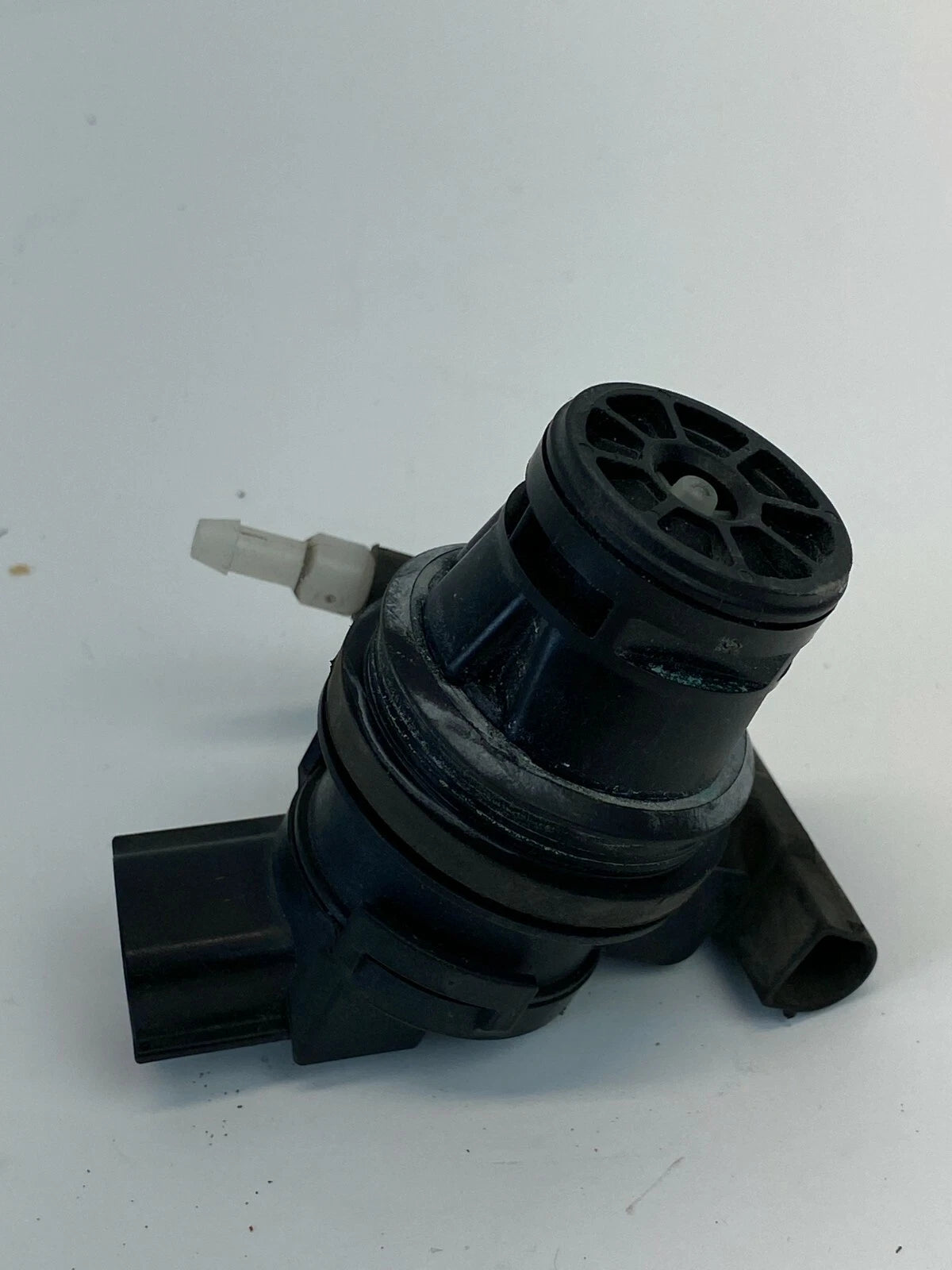 2004-2013 MAZDA 3 5 6 CX-7 WINDSHIELD WASHER FLUID MOTOR PUMP 860310-2451 OEM