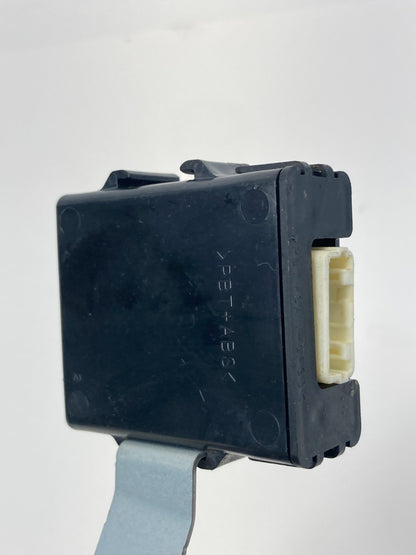 2004-2009 Toyota Prius Door Electric Oscillator Control Module Unit 89993-47011