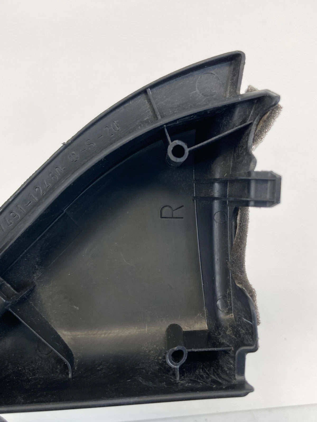 2003-2008 TOYOTA COROLLA FRONT RIGHT SIDE INTERIOR DOOR CORNER COVER 67491-12460
