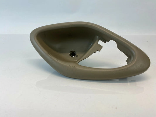 2005-2007 MERCURY MARINER FRONT LEFT DRIVER SIDE INNER DOOR HANDLE COVER BEZEL
