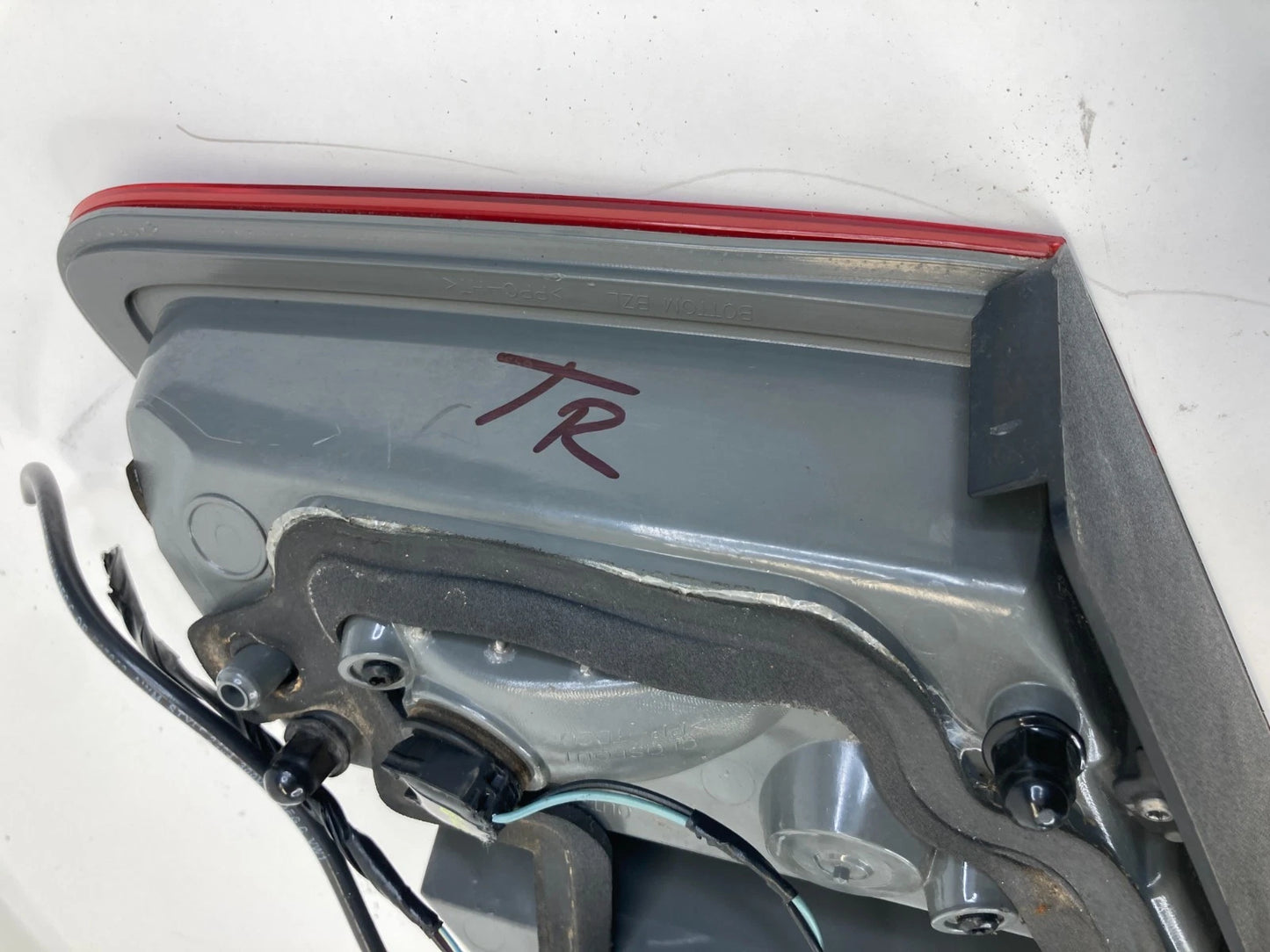 13-19 Ford Police Interceptor Sedan Right Side Tail Light Inner Taillight Lamp