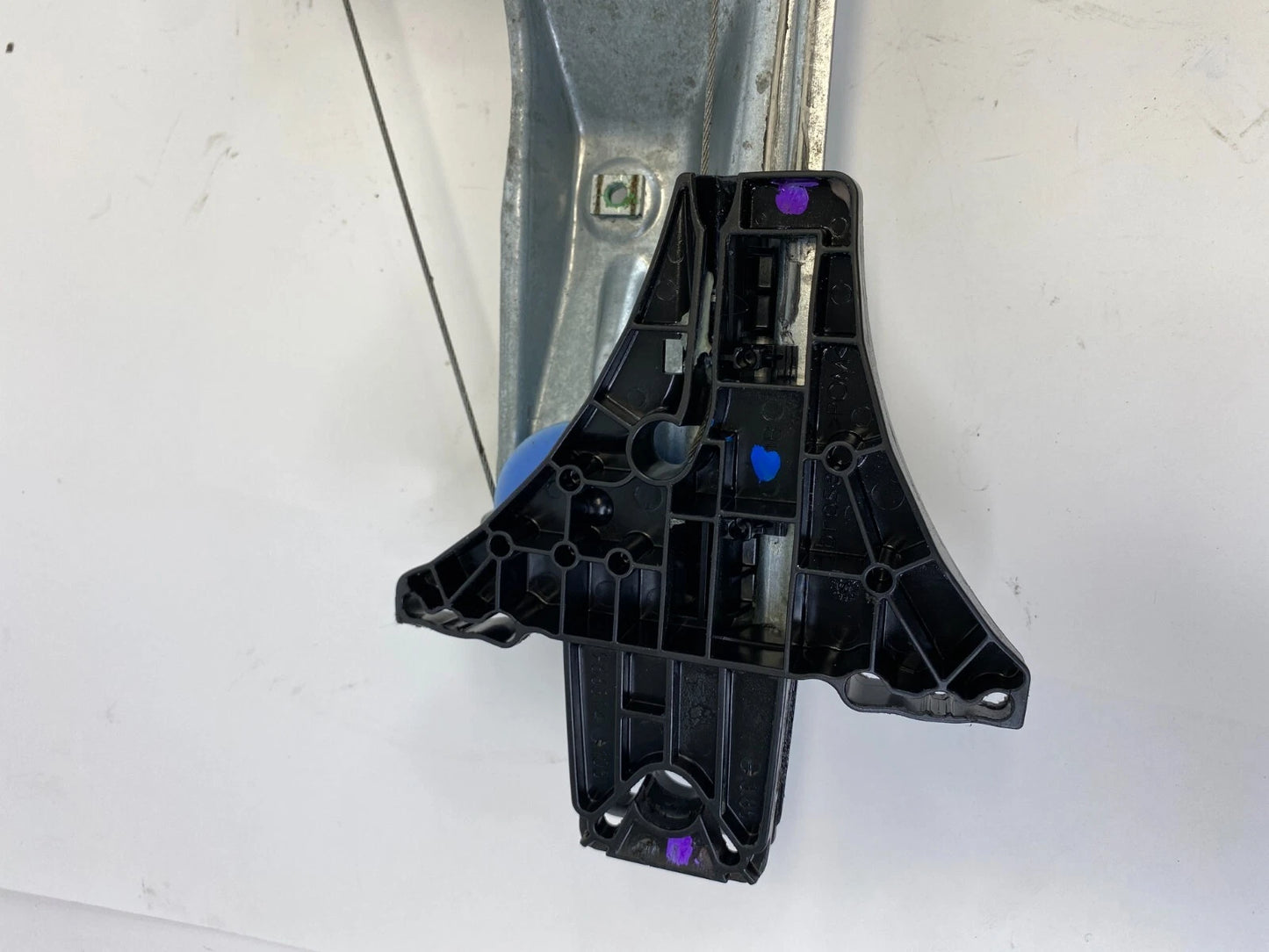 2011-2014 BUICK REGAL REAR RIGHT PASSENGER DOOR POWER WINDOW REGULATOR MOTOR OEM