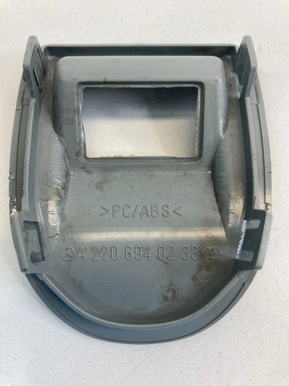 00-06 MERCEDES-BENZ S500 LEFT CHILD SEAT SAFETY ANCHOR HOOK COVER A2206940233