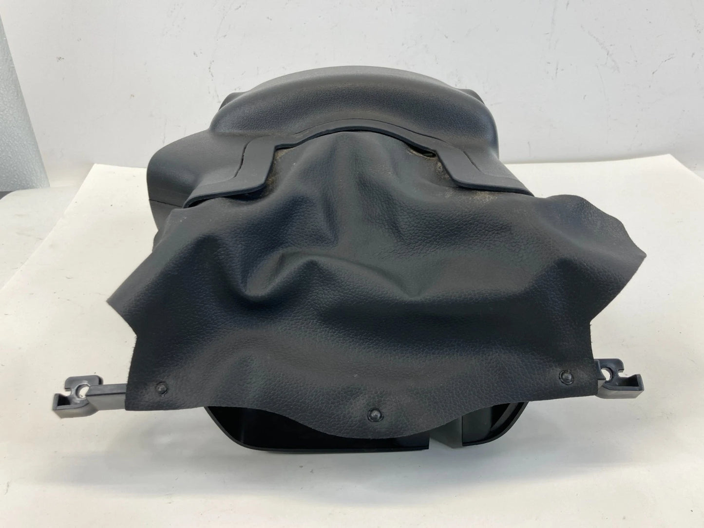10-12 SUBARU OUTBACK LEGACY STEERING COLUMN UPPER LOWER COVER SHROUD 34341AJ00
