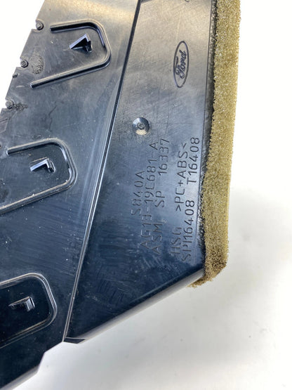 2013-2019 FORD TAURUS POLICE INTERCEPTOR SEDAN DASH RIGHT CENTER AIR VENT DUCT