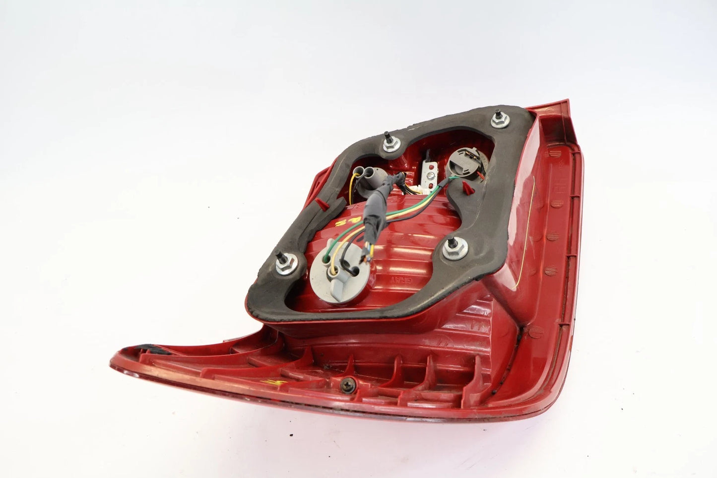 2006-2011 KIA RIO SEDAN RIGHT PASSENGER SIDE TAIL LIGHT TAILLIGHT TAILL LAMP