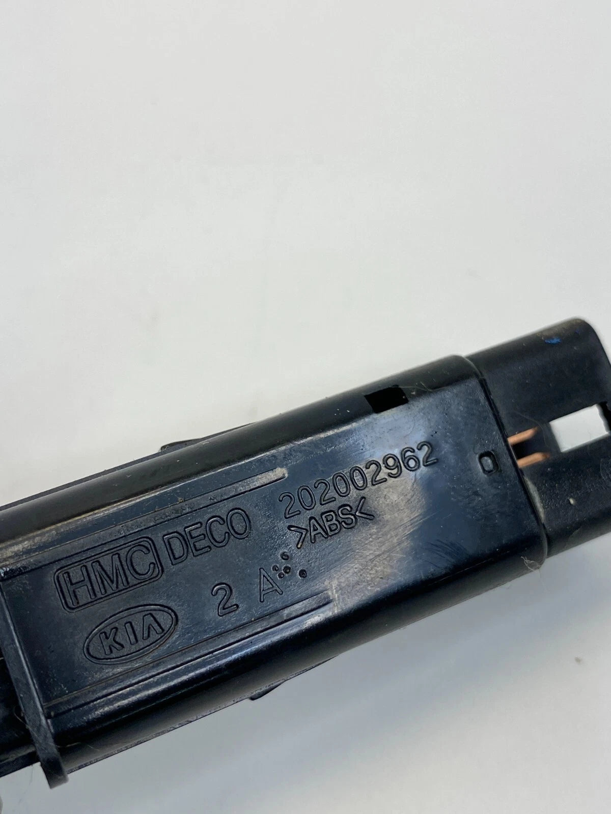 2005 06 07 08 09 2010 KIA SPORTAGE LEFT SIDE HEAT HEATER SEAT BUTTON SWITCH OEM