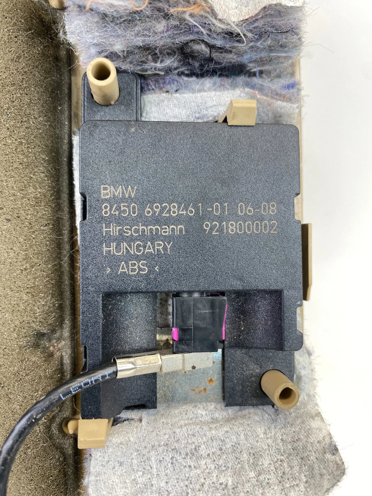 2006-2011 BMW 328XI FRONT LEFT UNDER DASH KNEE COVER TRIM W/ TWEETER 84506928461