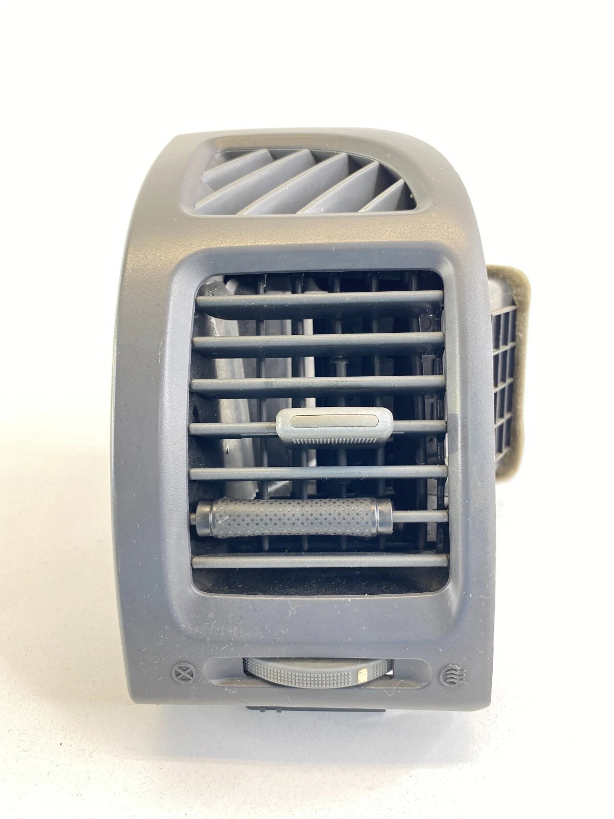 06-10 KIA SEDONA LEFT DRIVER SIDE DASH AC AIR VENT GRILLE OUTLET DUCT 80431548