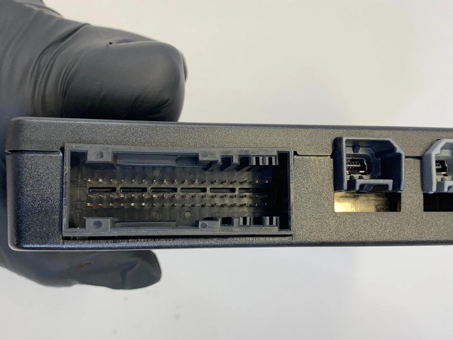 2012-2014 FORD FOCUS SYNC BLUETOOTH COMMUNICATION CONTROL MODULE EB5T-14D212-AA