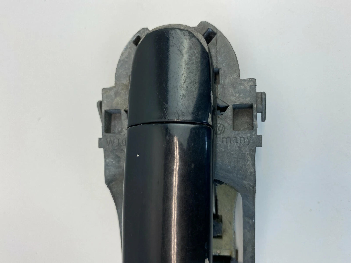 2002-2005 VOLKSWAGEN JETTA FRONT RIGHT SIDE EXTERIOR DOOR HANDLE ASSEMBLY OEM