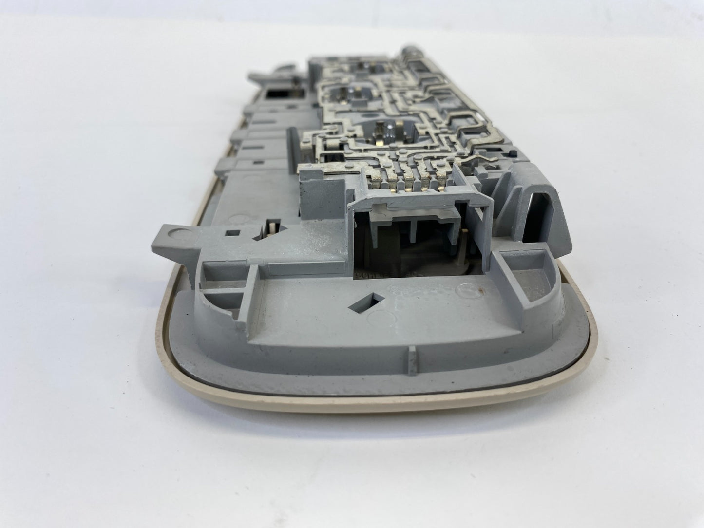 2009-2012 VW Volkswagen CC Rear Roof Upper Headliner Dome Light Lamp OEM