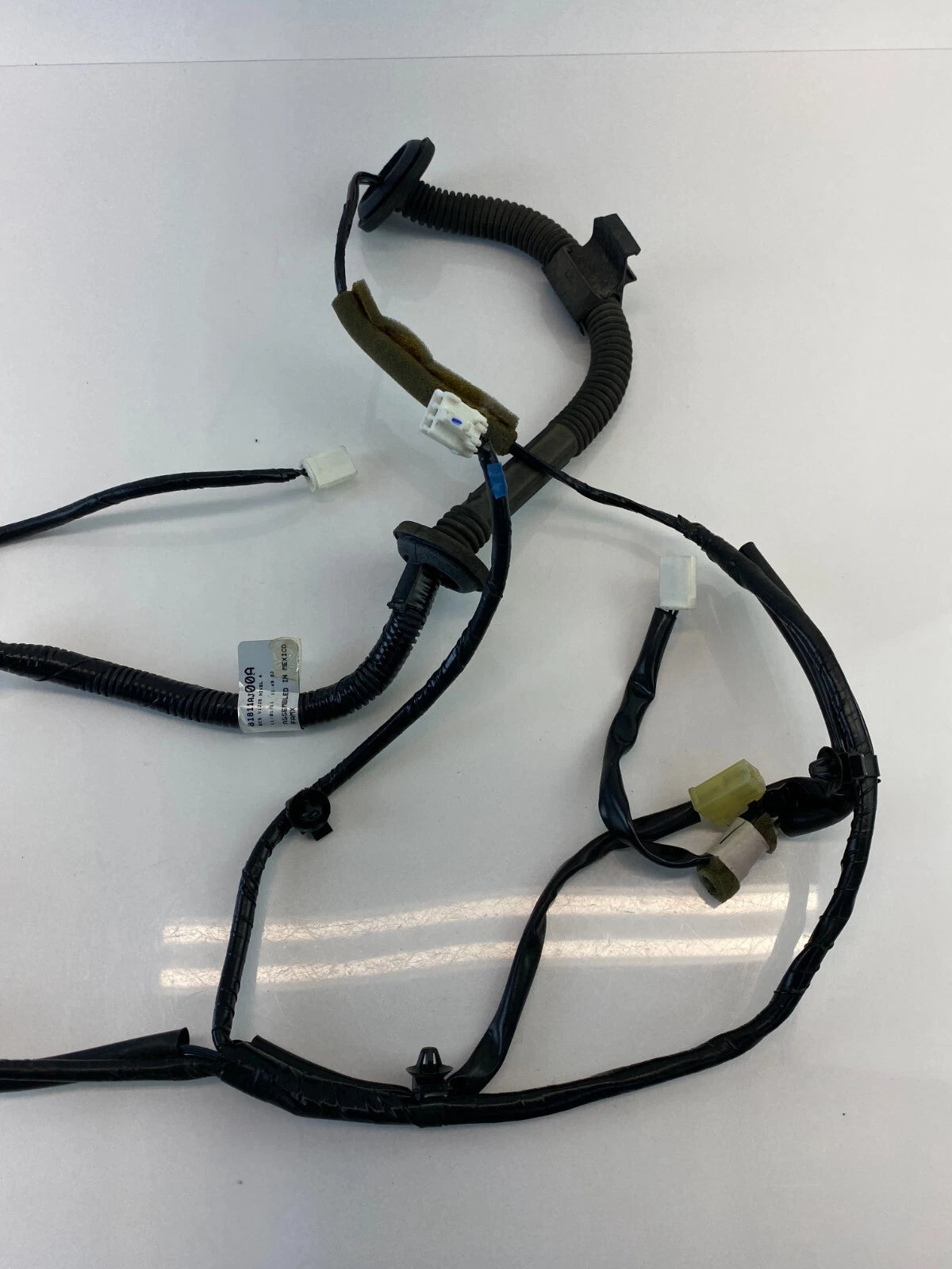 2010-2014 SUBARU LEGACY SEDAN REAR SEDAN TRUNK LID WIRE HARNESS ASSEMBY OEM