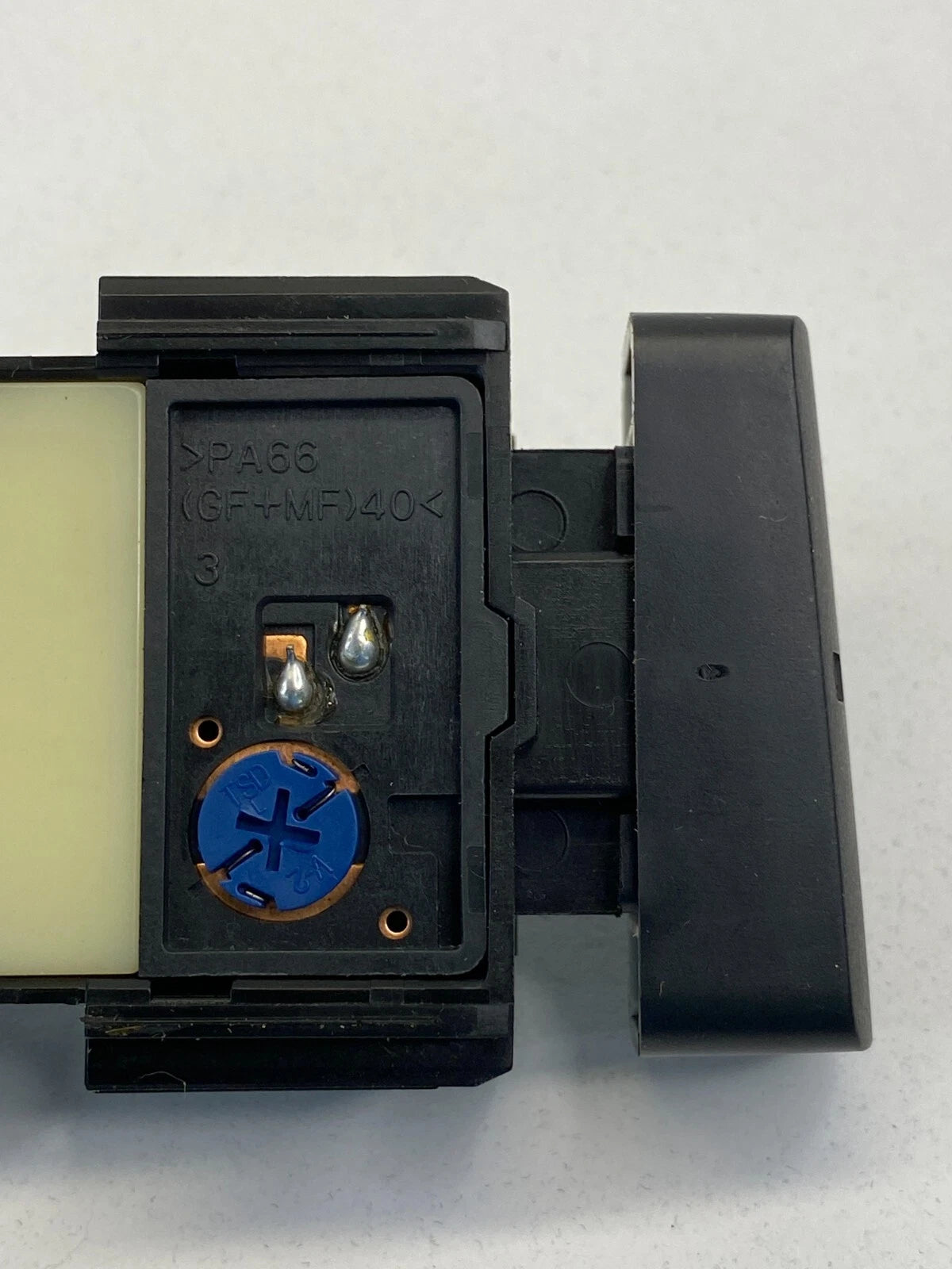 2003 04 05 06 07 2008 TOYOTA COROLLA REAR DEFROST DEFROSTER SWITCH 15A410 OEM