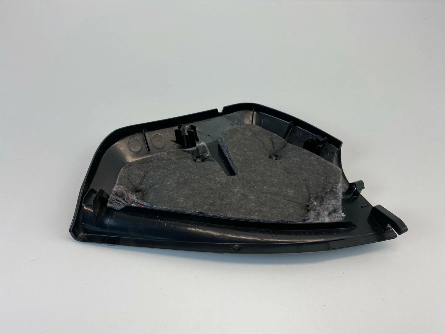 2006 2007 MERCEDES-BENZ C280 BLACK LEFT DRIVER SIDE DASH BEZEL END CAP TRIM
