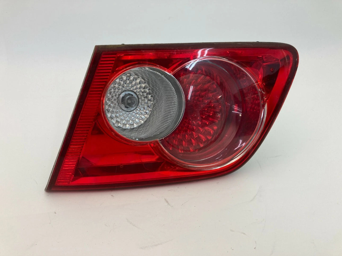 2003-2005 MAZDA 6 SEDAN REAR RIGHT PASSENGER INNER TRUNK TAIL LIGHT LAMP OEM