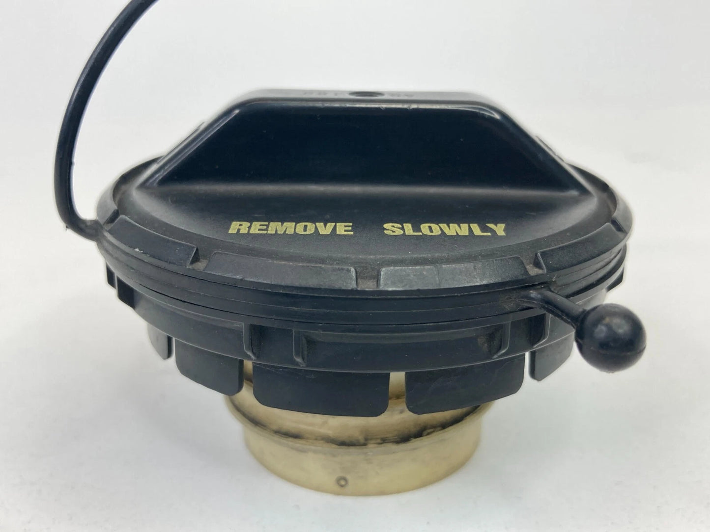 2004 2005 ACURA TL TSX FUEL FILLER GAS TANK CAP LID COVER OEM