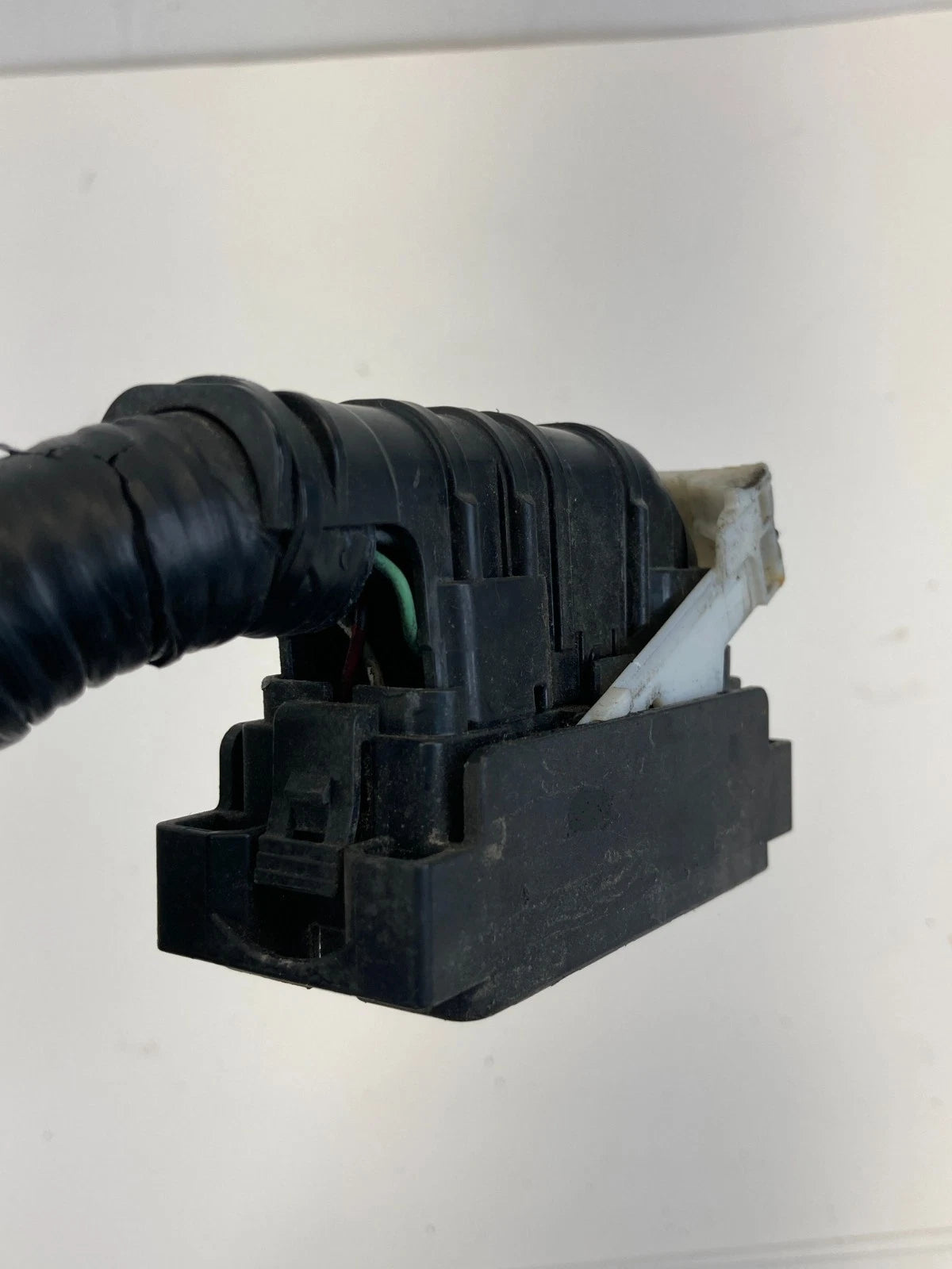 08-10 Honda Accord Coupe 2.4L FWD AT ABS Anti Lock Brake Pump Connector Plug OEM