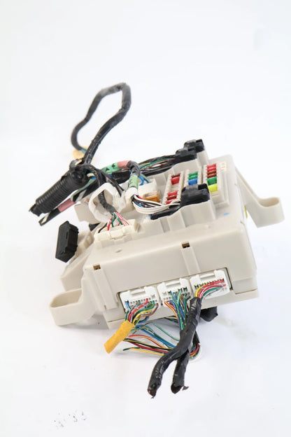 2003-2005 TOYOTA 4RUNNER INTERIOR CABIN FUSE BOX JUNCTION BLOCK OEM 82171-35420