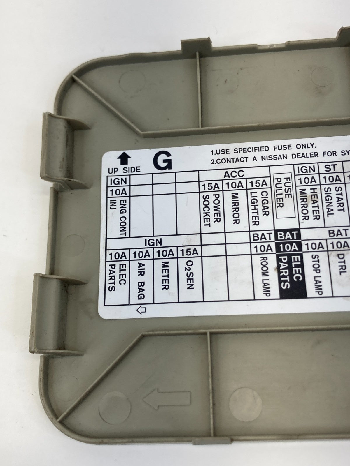 03 04 05 06 Infiniti G35 Interior Fuse Box Panel Access Cover Lid Trim OEM