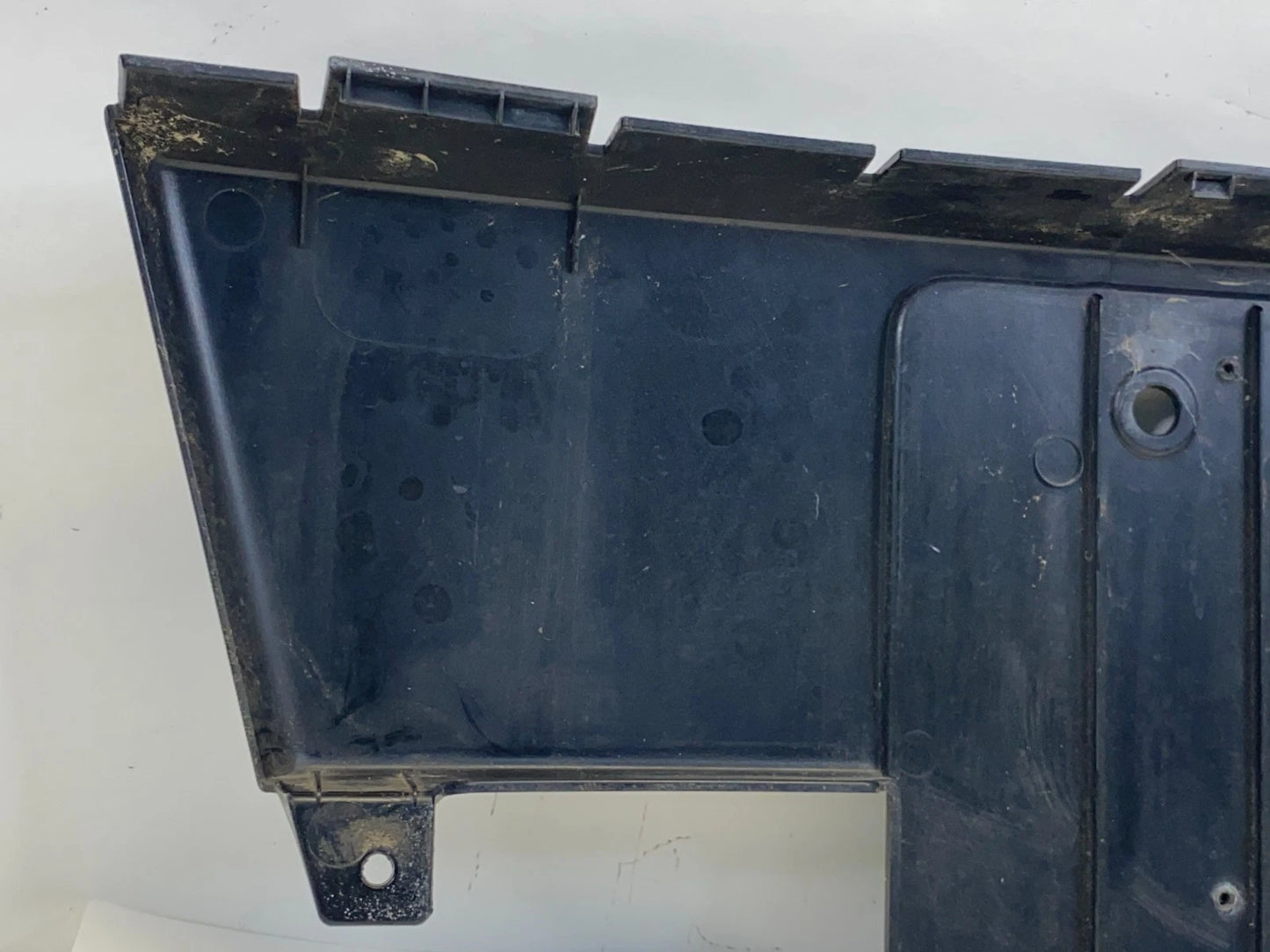 08-12 AUDI A5 QUATTRO FRONT BUMPER LICENSE PLATE BRACKET HOLDER OEM 8K0807285
