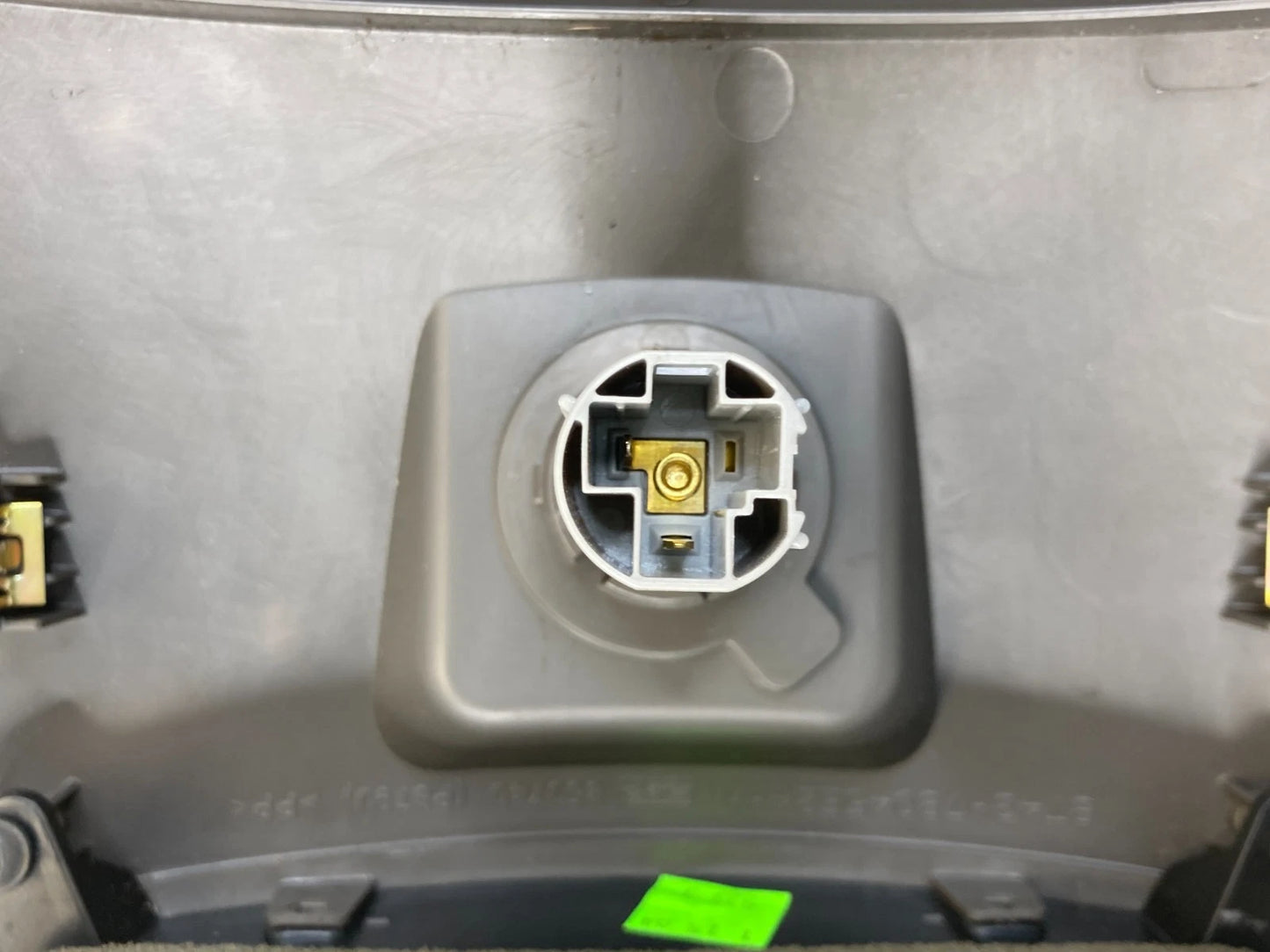 2008 LINCOLN MKX REAR CENTER CONSOLE AC AIR VENT W/ POWER OUTLET 8T4378045E24A