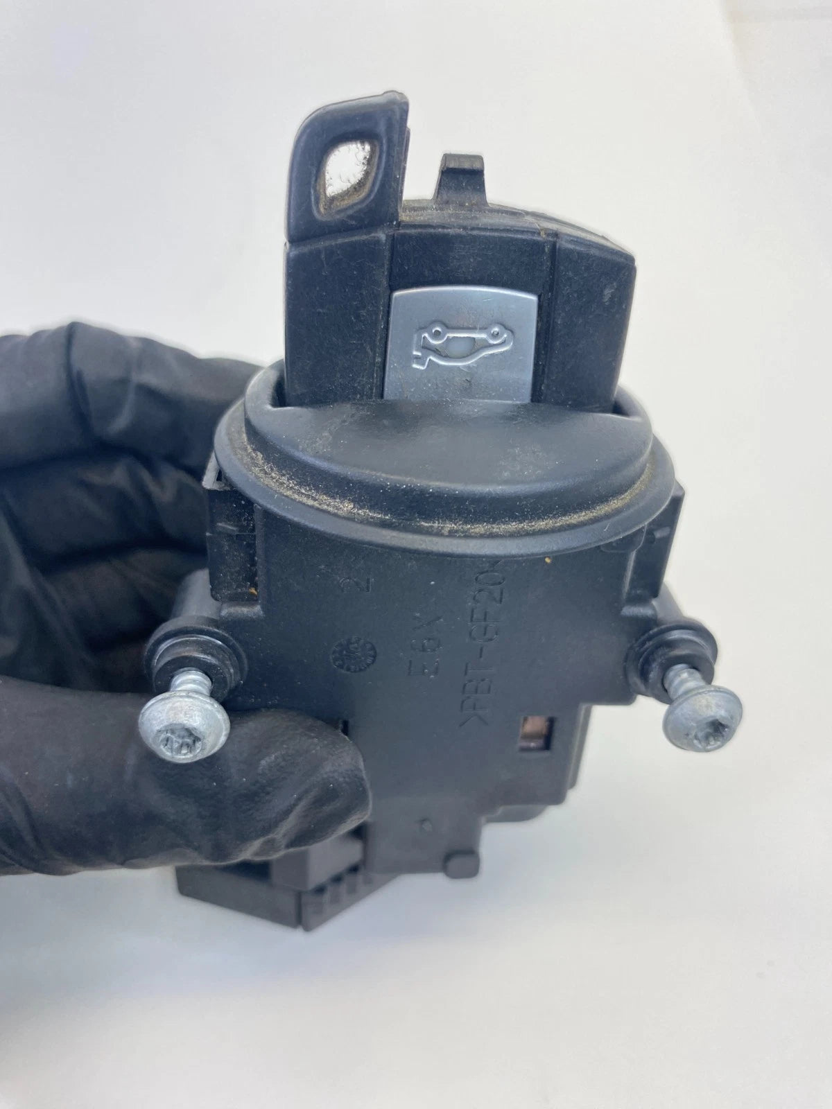 2006 2007 BMW 525i Ignition Engine Start Stop Switch W /Key 6954722-11 OEM