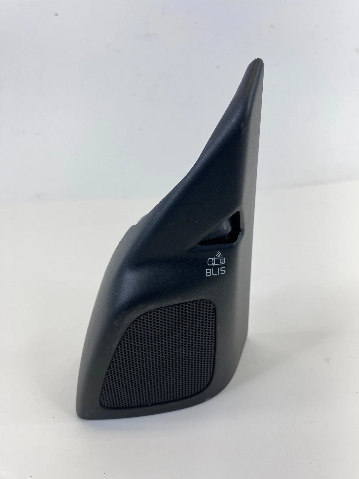 2011-2013 VOLVO S60 FRONT RIGHT DOOR BLIS TWEETER SPEAKER COVER 8635796 OEM