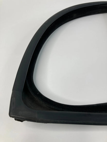 2004-2009 CADILLAC SRX REAR LEFT DOOR QUARTER VENT WINDOW GLASS 43R-004596 OEM