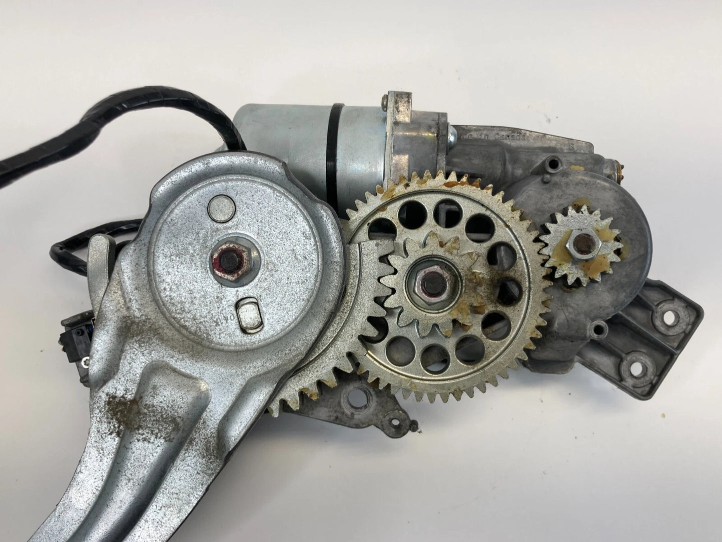 2009-2016 GMC ACADIA REAR TRUNK LIFTGATE POWER MOTOR ACTUATOR ASSEMBLY OEM