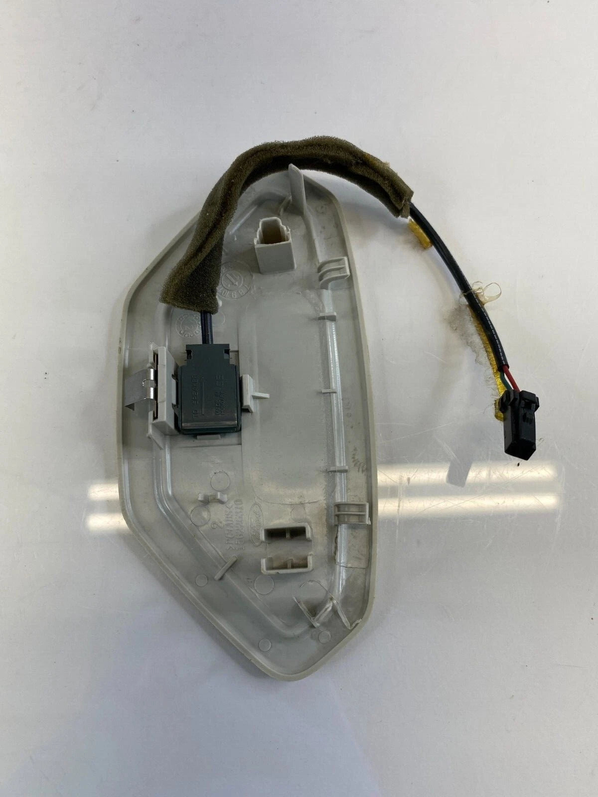 2012-2018 FORD FOCUS SEDAN OVERHEAD HANDS FREE MICROPHONE COVER 156226310 OEM