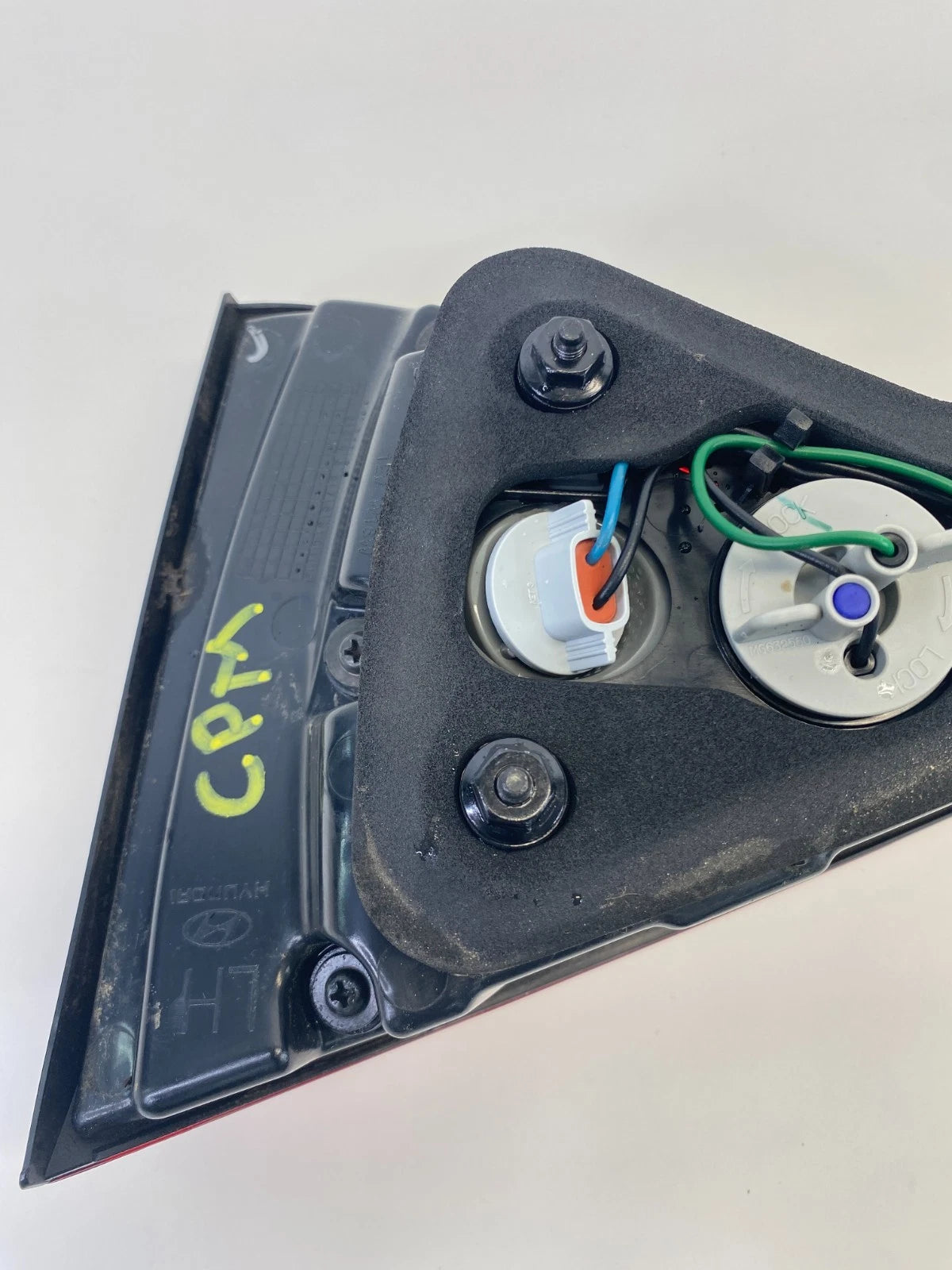 2015-2017 HYUNDAI SONATA REAR LEFT SIDE TAIL LIGHT TRUNK LID BACKUP LAMP OEM