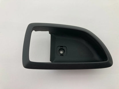 2004-2006 KIA AMANTI REAR RH PASSENGER INTERIOR DOOR HANDLE BEZEL OEM 826213F000