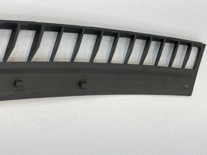 2005-2007 JEEP GRAND CHEROKEE UPPER RIGHT DASH DEFROST VENT COVER 5JM66TRM