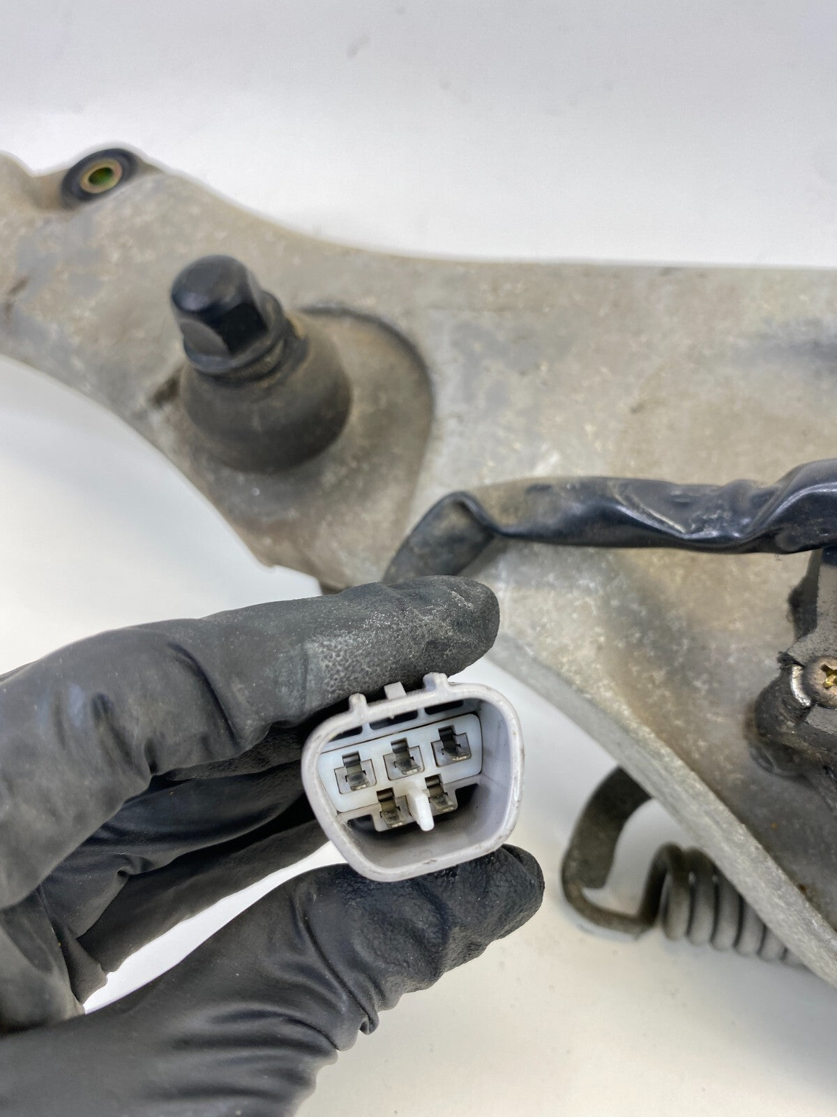 1999-2003 Lexus RX300 Front Windshield Wiper Motor W/ Linkage 85110-48030 OEM